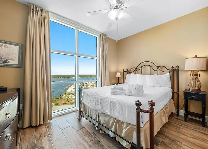 Holiday home Crystal Shores West 1308 *
